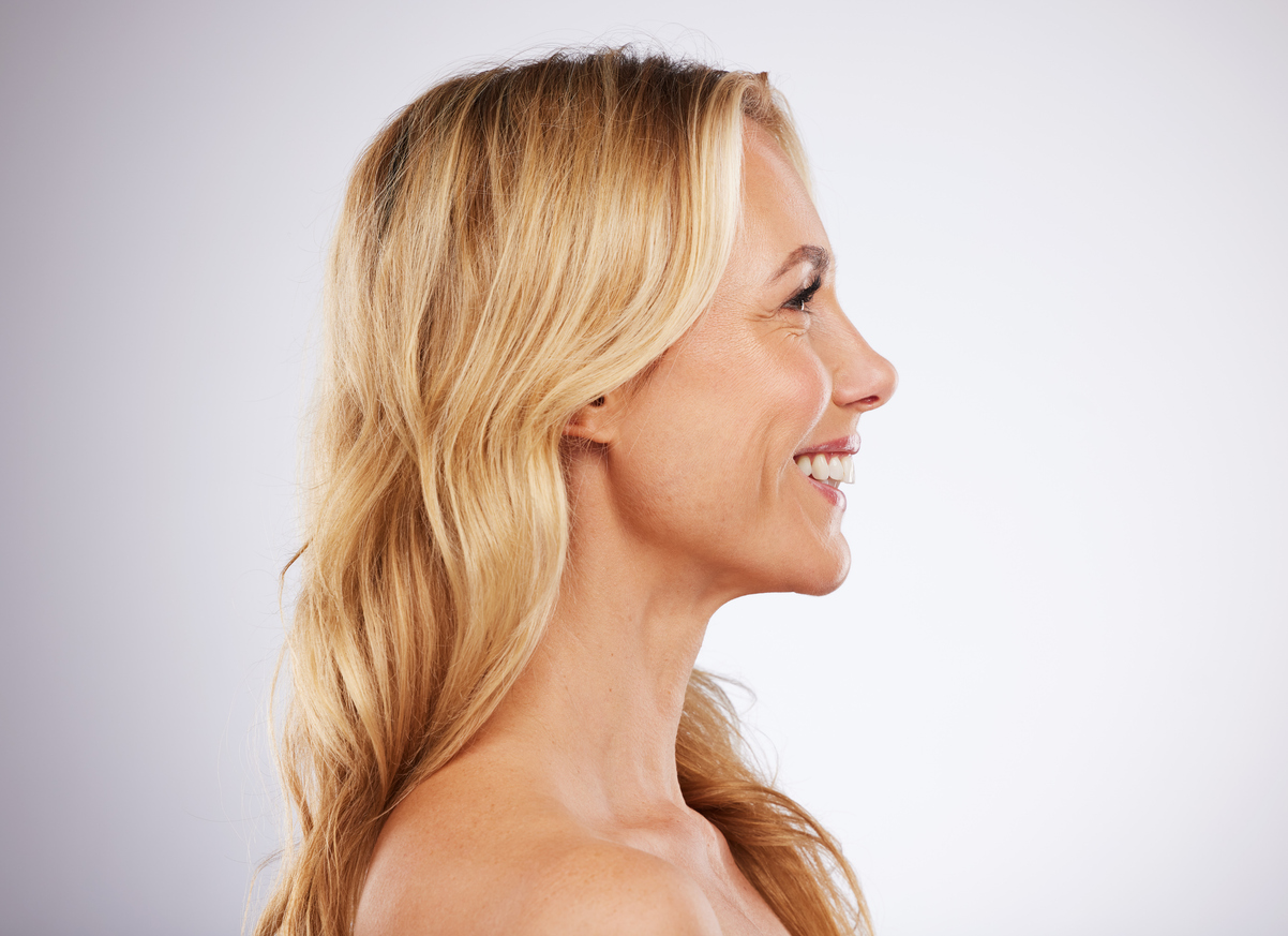 Using Cutting-Edge Neck Lift Techniques to Deliver Age-Defying Outcomes
